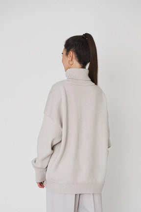 Aurelia – Maglione Oversize a Collo Alto